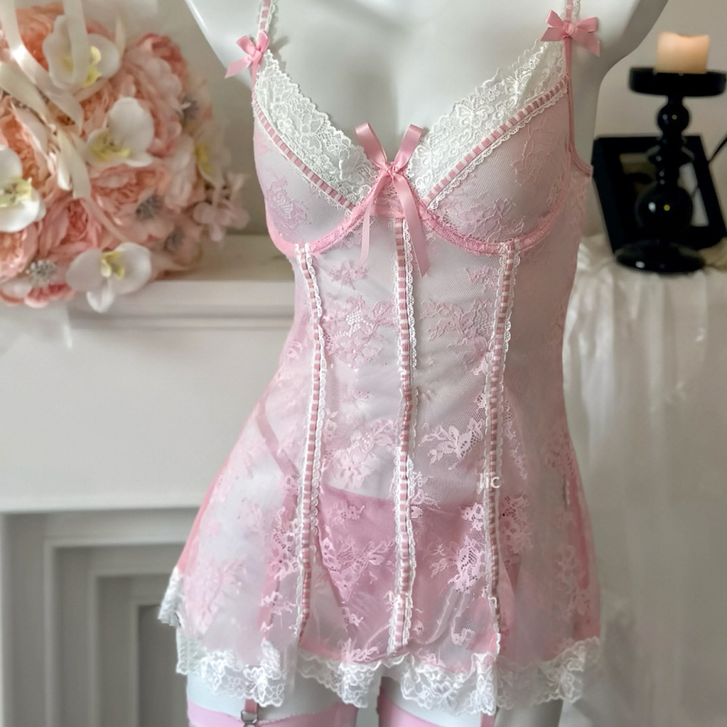 Čipkasta noćna haljina s V-izrezom, bez rukava, srednje duljine, luksuzan i plemenit stil, poliester materijal