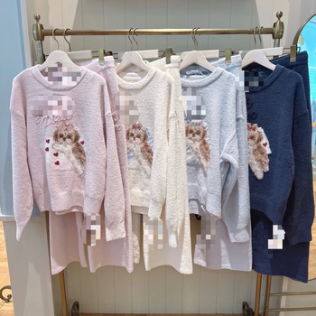 Ženski set pidžame — polu-velur, luksuzan stil, debeli materijal 251–300 g/m², okrugli ovratnik, dugi rukavi, kućna odjeća za jesen/zimu