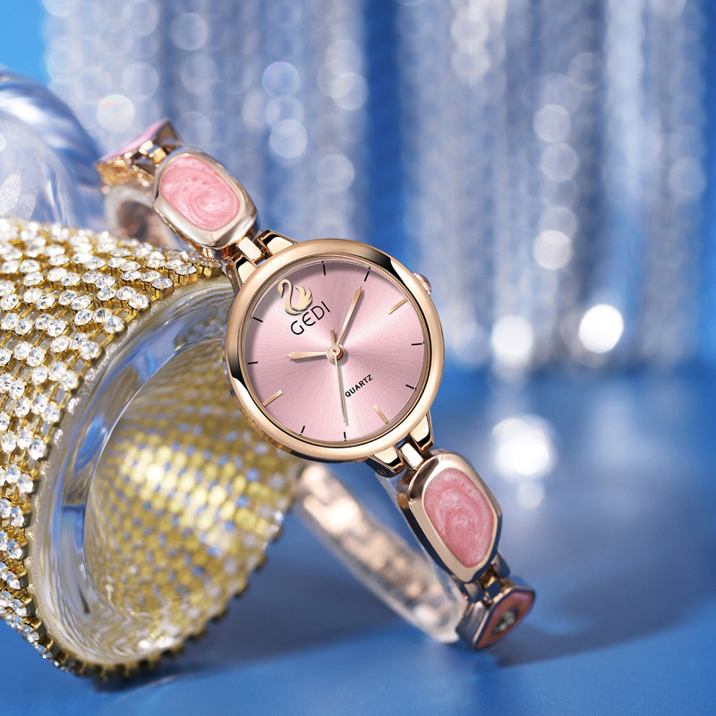 GEDI Ženski sat | kvarcni mehanizam, kućište i narukvica od legure, vodootpornost 30 m, mineralno ojačano staklo, okrugli brojčanik