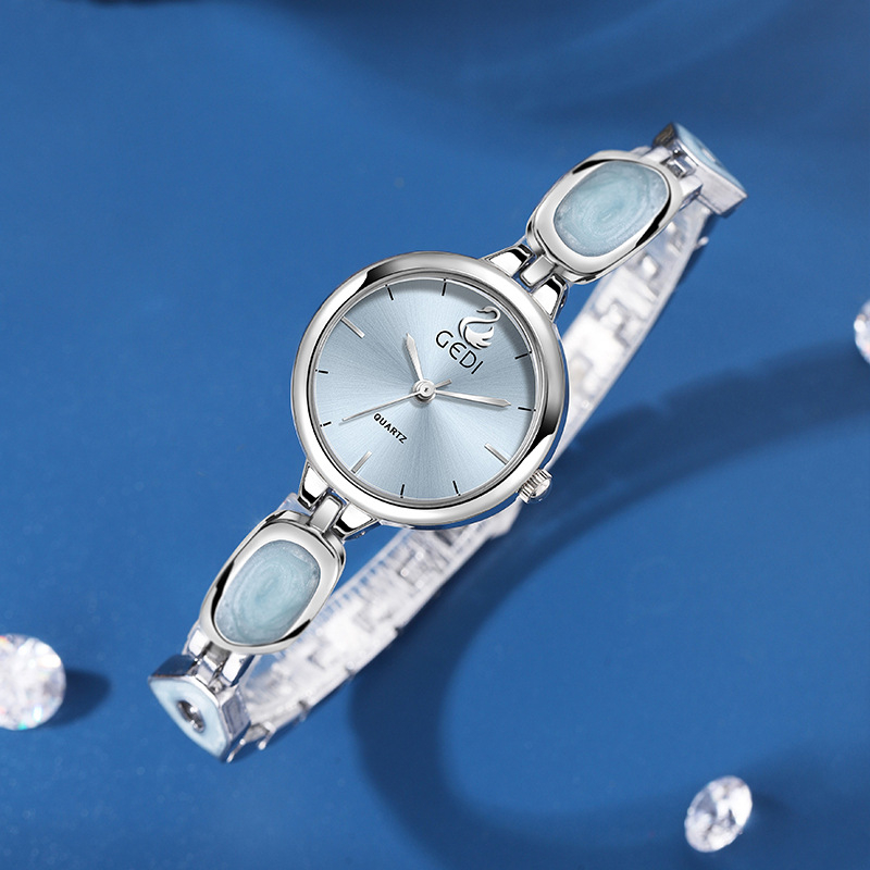 GEDI Ženski sat | kvarcni mehanizam, kućište i narukvica od legure, vodootpornost 30 m, mineralno ojačano staklo, okrugli brojčanik