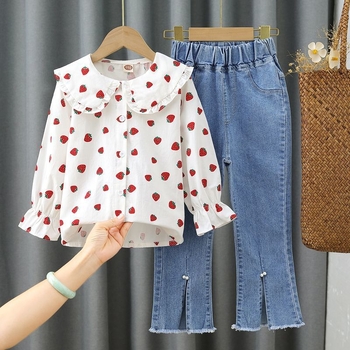 Meitenēm paredzēts korejiska stila kordūrija divdaļīgs kostīms ar garām piedurknēm un biksēm, akrila maisījums (80-90%), 2025. gada pavasaris