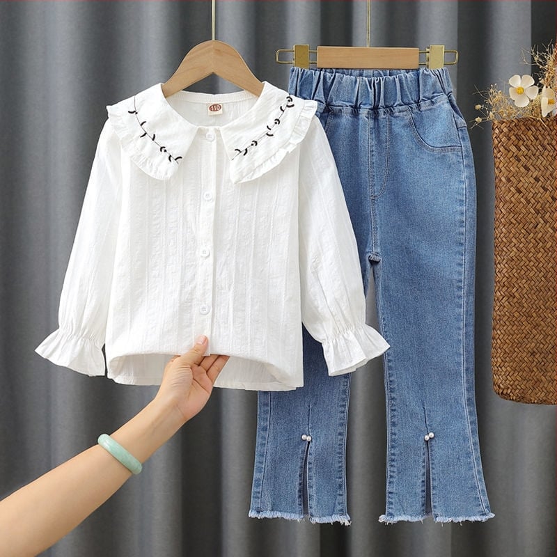 Meitenēm paredzēts korejiska stila kordūrija divdaļīgs kostīms ar garām piedurknēm un biksēm, akrila maisījums (80-90%), 2025. gada pavasaris