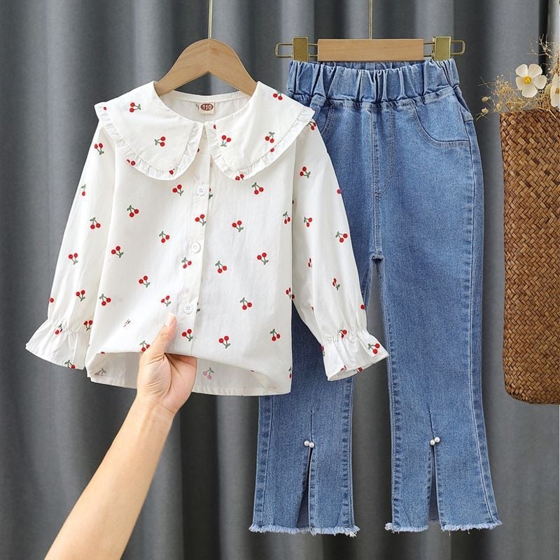 Meitenēm paredzēts korejiska stila kordūrija divdaļīgs kostīms ar garām piedurknēm un biksēm, akrila maisījums (80-90%), 2025. gada pavasaris