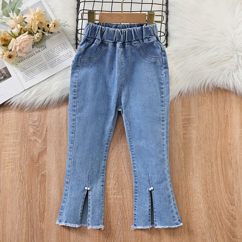 Meitenēm paredzēts korejiska stila kordūrija divdaļīgs kostīms ar garām piedurknēm un biksēm, akrila maisījums (80-90%), 2025. gada pavasaris