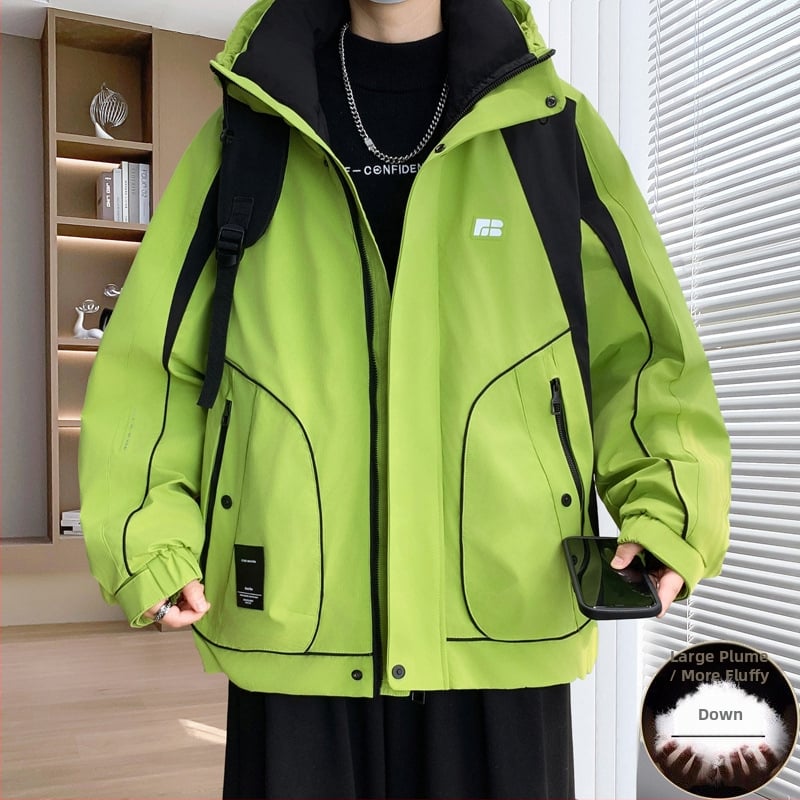 Vīriešu ziemas pūka jaka – pūka saturs 46–50%, pildījums: balts zoss pūds, vēja izturīga un aukstumizturīga, ar kapuci un rāvējslēdzēju