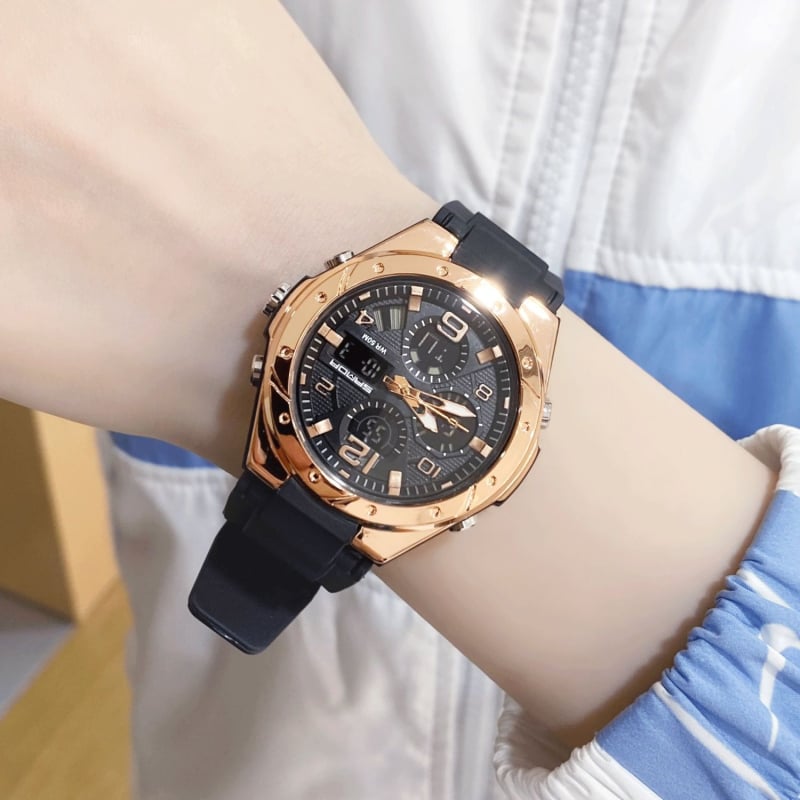 Sportski sat za tinejdžerice s luminizirajućim prikazom, vodootporan 50 m, kalendar (dan u tjednu, mjesec), alarm i kronograf, analogno-digitalni prikaz