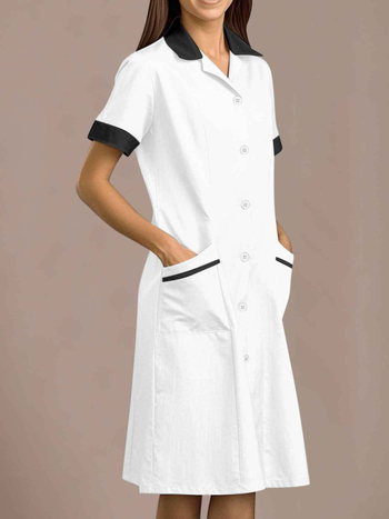 Ruha reverrel, poliészter–elasztán keverék, rövid ujjú, középméretű hossz, intellektuális stílus, nyár 2025