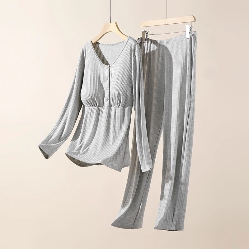 Emadele ja imetamiseks mõeldud modalist pijamakomplekt, triibuline muster, pikad varrukad, püksid, eesmine imetamisavause