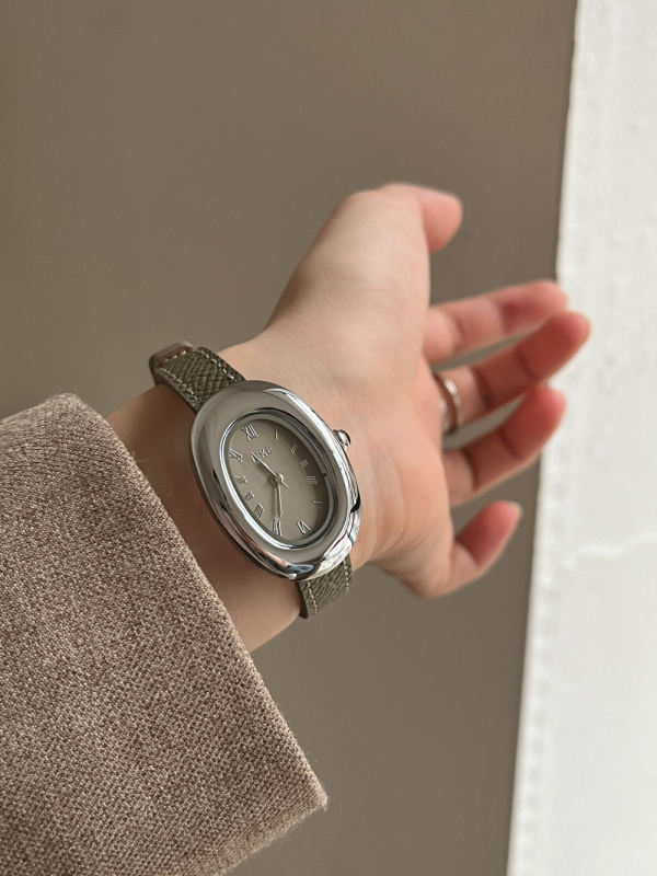 IEKE Gray Collection ženski sat – kvarcni mehanizam; metalno kućište; remen od umjetne kože; spiralna krunica