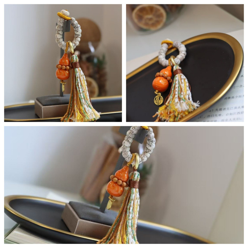 Lakots kulons ar ķirbja formas somām, tālruņiem un atslēgām — oriģinālais dizains, pavasaris 2024, SH3141