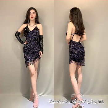 Latīņu deju kleita ar pailletēm, atklāta mugura, spīdīgs poliesters – skatuves kostīms