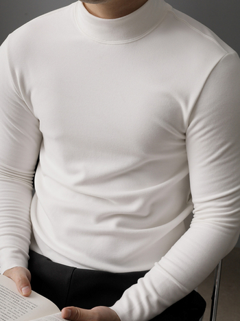 Muška termalna baza majica sa stojećim ovratnikom, dvostrano flis unutarnja, dugi rukav, poliester-elastan mješavina