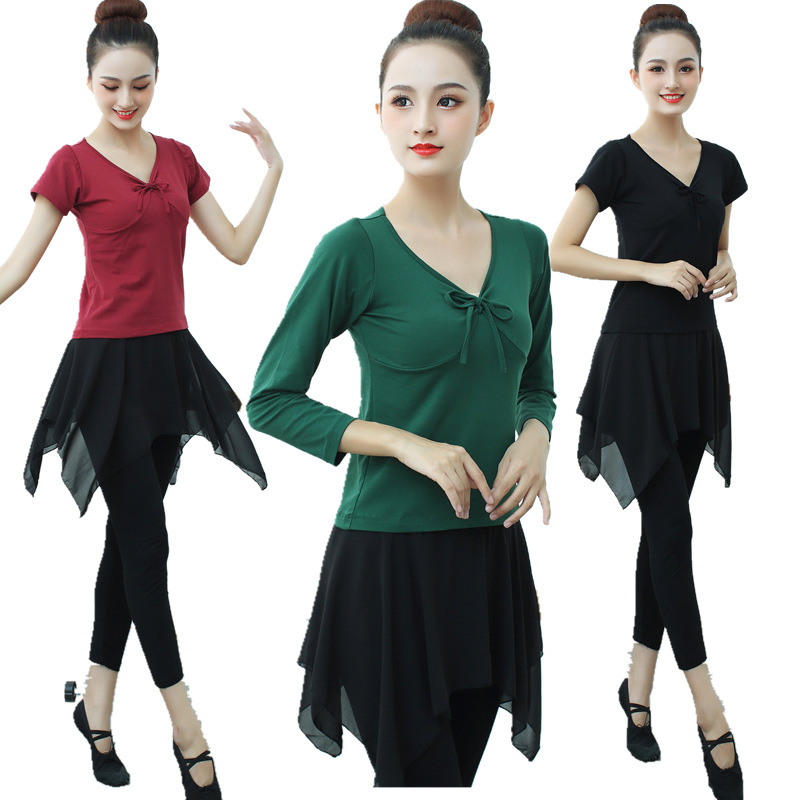 Sieviešu modernā deju apģērbs pieaugušajiem: tips: Mūsdienu deju apģērbs; audums: Lycra; auduma sastāvs: kokvilna 90%; iekšējā odere Lycra; odres sastāvs: kokvilna 90%; piemērots baletam un Latīņu dejām