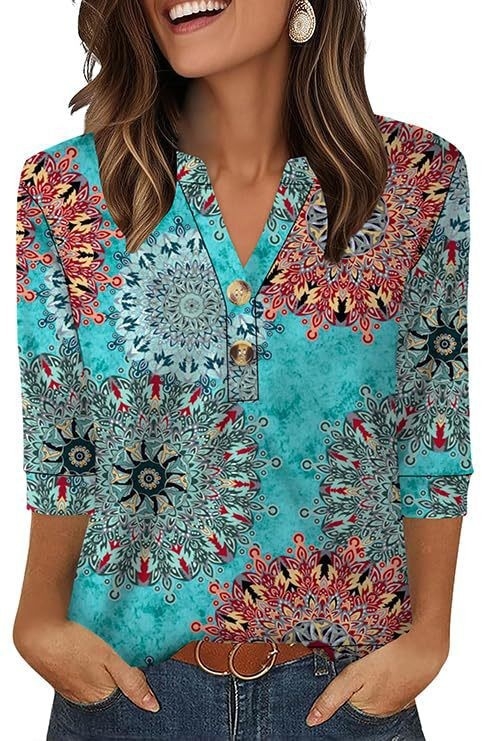 Ženski pleteni T-shirt s V-izrezom i gumbima, plus veličina, širokog kroja, 3/4 rukava