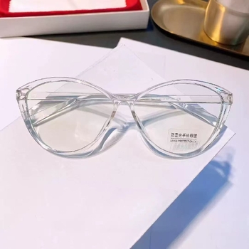 Prekogranične popularne fotosenzitivne naočale s mačkastim okom koje mijenjaju boju za žene, retro naočale bez sustava dioptrije s plavim svjetlom, naočale bez šminke