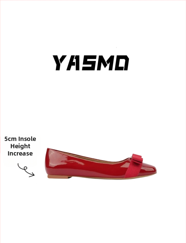 Naiste kingad lipsuga, madal konts kuni 3 cm, ümmargune varvas, ülaosa kahes kihti lambanahast, sisemus lambanahk, tald kumm