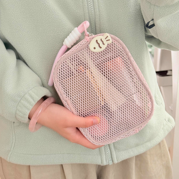 Makeup somiņa no neilona sietiņa, rokassomas stilā, ceļojumiem uzglabāšanai