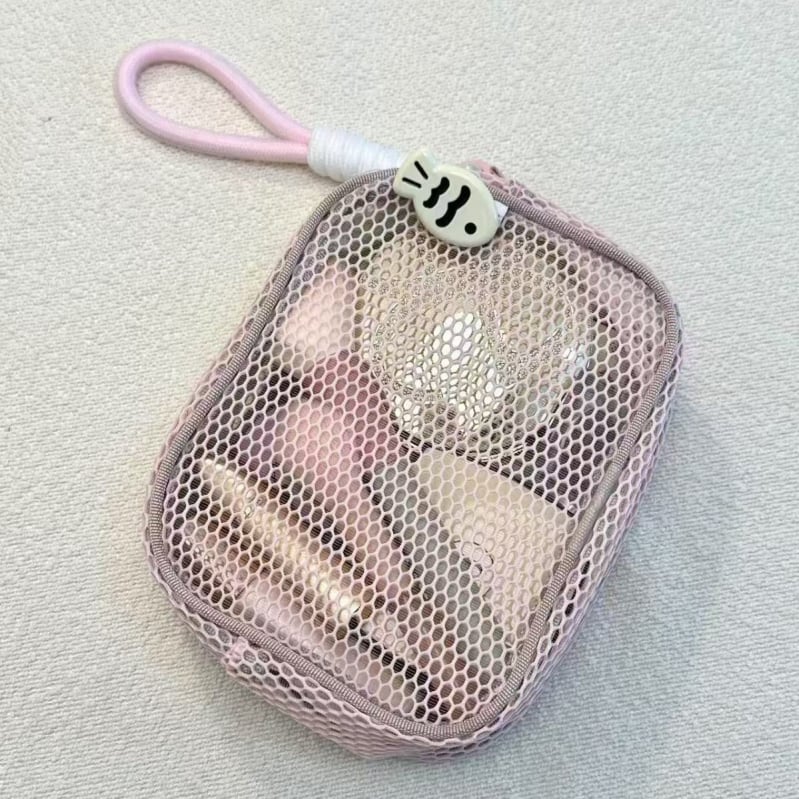 Makeup somiņa no neilona sietiņa, rokassomas stilā, ceļojumiem uzglabāšanai