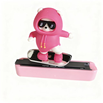 Dekoratīvā uzlīme instrumentu panelim – lāču ornament, pašlīmējoša uzstādīšana, Modelis 124, materiāli: plastmasa, alumīnija sakausējums, hromēts metāls, piemērots instrumentu panelim, centrālajai konsolei un iekšējajam durvju panelim