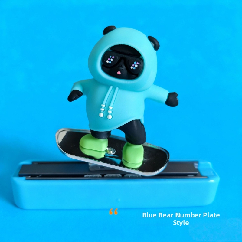 Dekoratīvā uzlīme instrumentu panelim – lāču ornament, pašlīmējoša uzstādīšana, Modelis 124, materiāli: plastmasa, alumīnija sakausējums, hromēts metāls, piemērots instrumentu panelim, centrālajai konsolei un iekšējajam durvju panelim