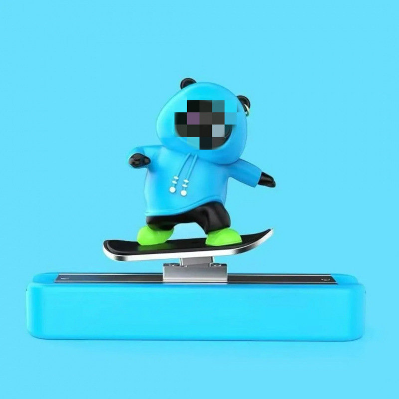 Automašīnas paneļa dekors ar lāci uz slidinoša skeita dēļa, karikatūras stilā, sakausējuma materiāls, dzīvnieku dizains