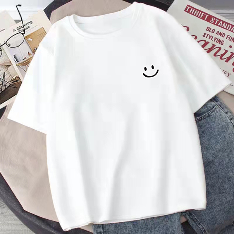 Sieviešu kokvilnas T-krekls brīvās piegriezes, īsām piedurknēm, apaļš kakla izgriezums, apdrukas raksts