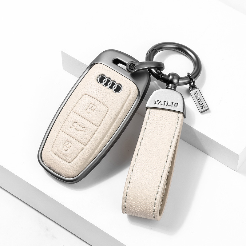 Võtmeümbris Audi | Materjal: Lambanahk | Stiil: Äri