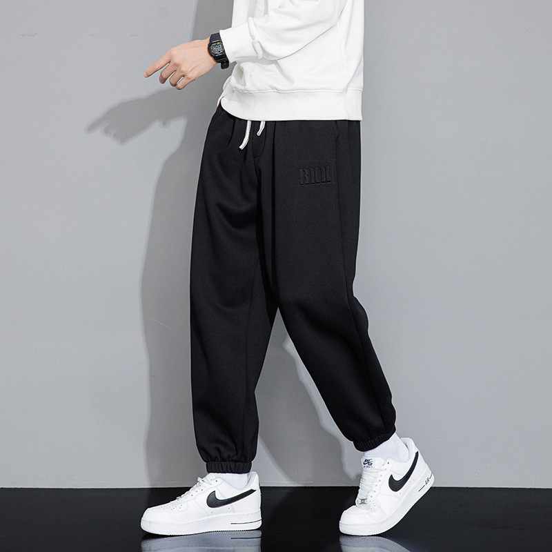 Férfi pamutkeverék casual sportnadrág őszre, egyenes szabás, középső derék, húzózsinóros zárás