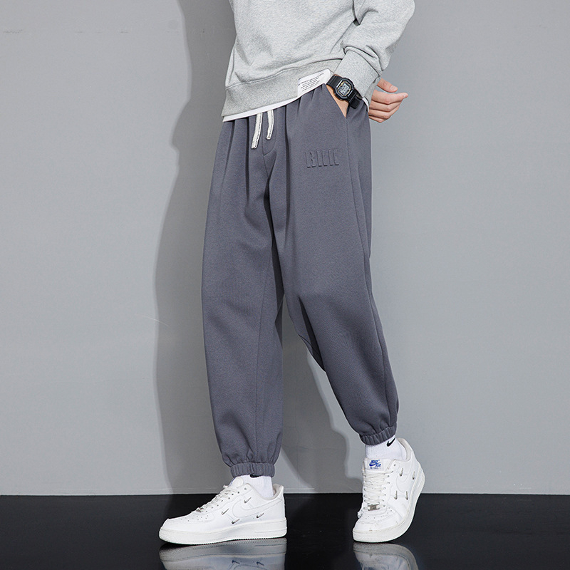 Férfi pamutkeverék casual sportnadrág őszre, egyenes szabás, középső derék, húzózsinóros zárás