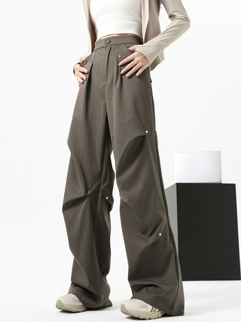 Pantaloni cargo cu nituri, talie inalta, captusiti cu fleece, croiala dreapta, poliester