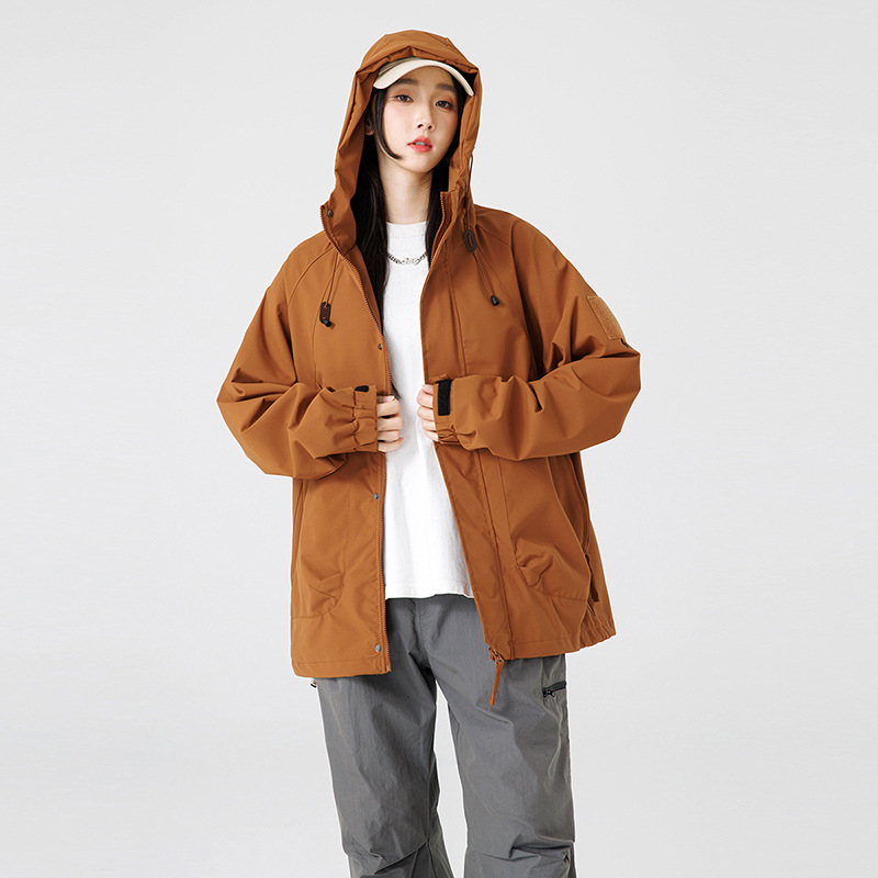 Дамско яке с качулка от полиестер, тънко, средна дължина, цип, градски стил