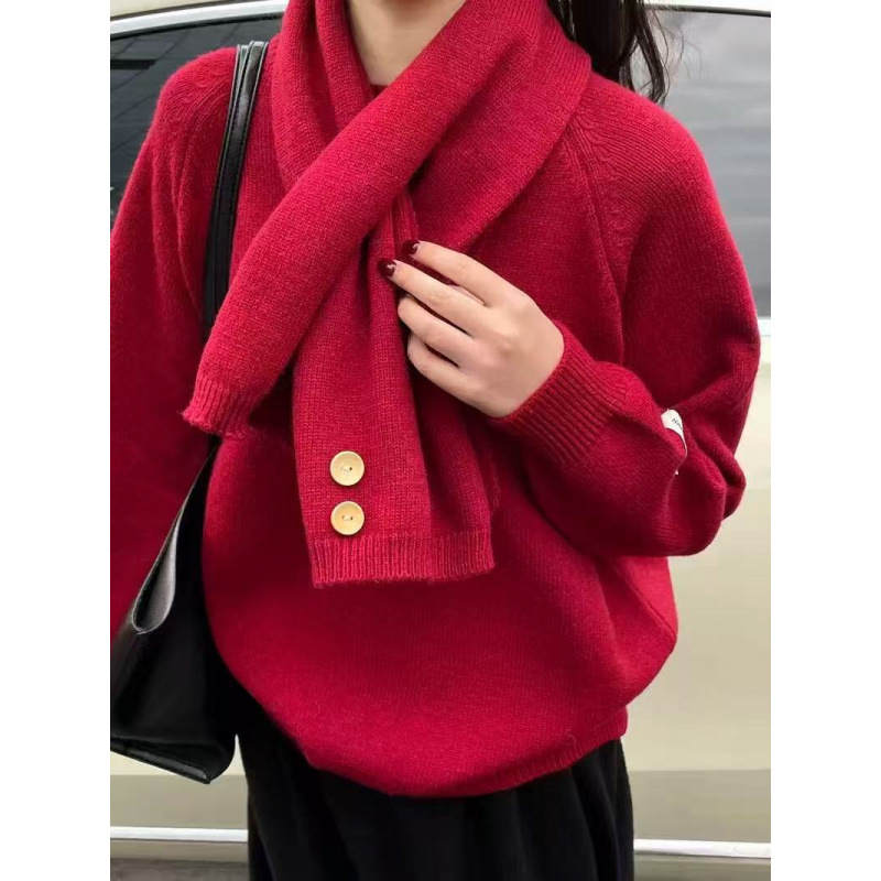 Pleteni pulover s kapuljom i šalom oko vrata, prugasti uzorak, mješavina poliestera i akrila, standardna duljina