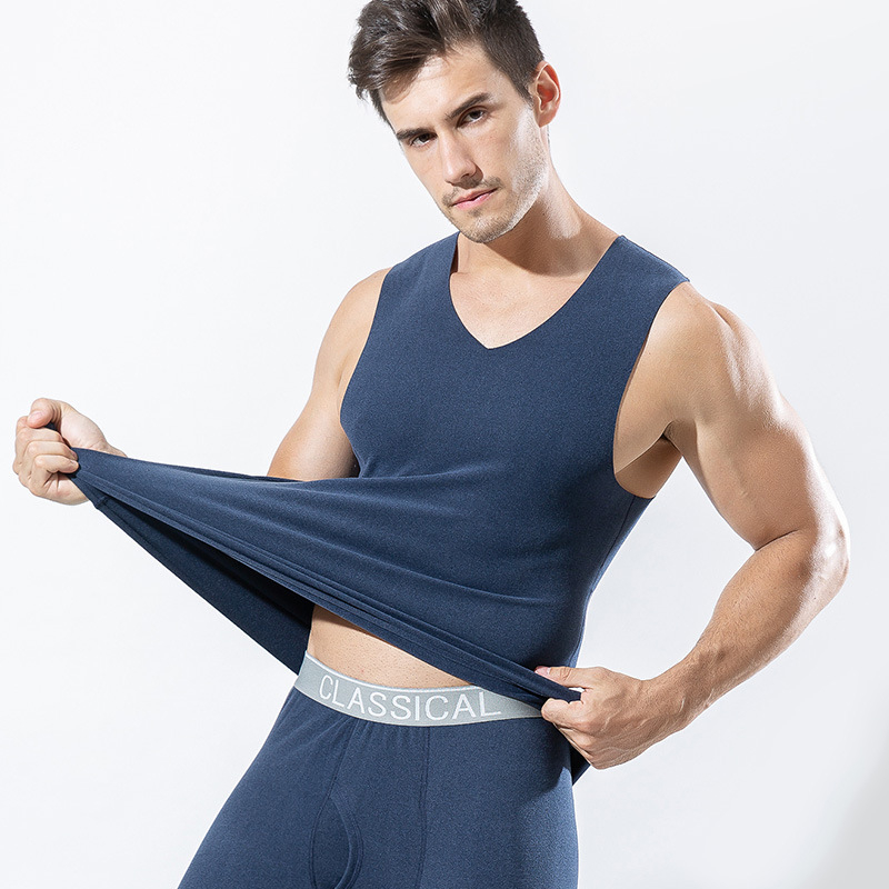 Laiade õlgadega vest – Lan Lan Ji; Kangas: segu Spandexist; V-kaelus; Lihtne stiil