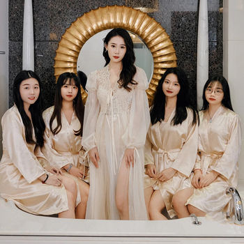 Robe de noapte de mireasă cu tren lung, decolteu în V adânc, mâneci bufante, material plasă cu peste 95% poliester, talie la talie