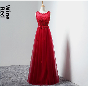 Estélyi ruha, A-vonalú hosszú hálóruha poliészter keverék külső anyaggal, klórozott rostokkal, bélés polietilén rostból; alkalmas esküvőre, strandra, szabadtéri rendezvényekre