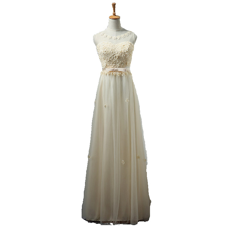 Estélyi ruha, A-vonalú hosszú hálóruha poliészter keverék külső anyaggal, klórozott rostokkal, bélés polietilén rostból; alkalmas esküvőre, strandra, szabadtéri rendezvényekre