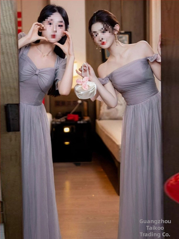 Pruutneitside kleit – A-liiniline lõige, U-kaelus, pikk kleit, satiin 395