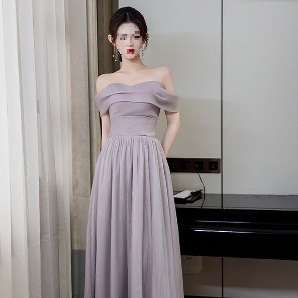 Pruutneitside kleit – A-liiniline lõige, U-kaelus, pikk kleit, satiin 395