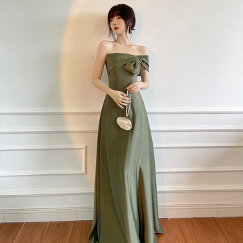 Satinoji suknelė nuotakos draugei, ilga, princesės stiliaus, siaura liemenė, poliesterio satinas