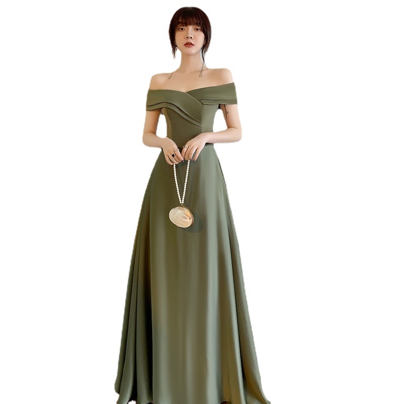 Satinoji suknelė nuotakos draugei, ilga, princesės stiliaus, siaura liemenė, poliesterio satinas