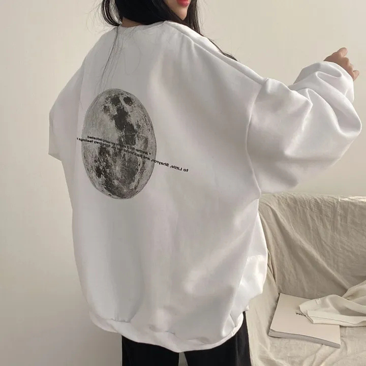 Pulover din bumbac cu imprimare text, croială lejeră, lungime medie, guler rotund, lansare vară 2024