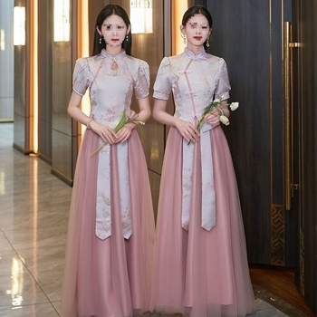 Hiina stiilis pruutneitsidekleit A-liinilise silueti, U-kujuline kaelus, ilma varrukateta, satiin 395