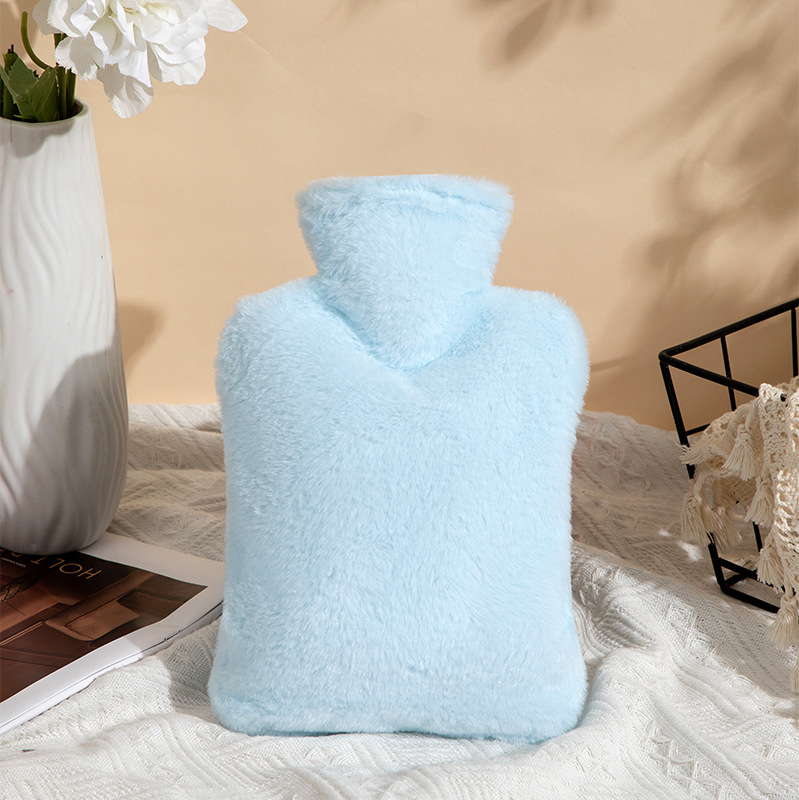 Ūdens piepildāms karstā ūdens pudeles ar imitētā truša pūka pārklājumu, stiprināts PVC iekšējais slānis, apkure ar ūdens piepildi, karsta un auksta izmantošana