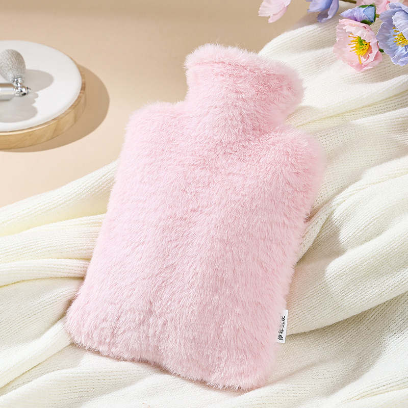 Ūdens piepildāms karstā ūdens pudeles ar imitētā truša pūka pārklājumu, stiprināts PVC iekšējais slānis, apkure ar ūdens piepildi, karsta un auksta izmantošana