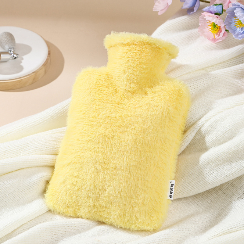 Ūdens piepildāms karstā ūdens pudeles ar imitētā truša pūka pārklājumu, stiprināts PVC iekšējais slānis, apkure ar ūdens piepildi, karsta un auksta izmantošana