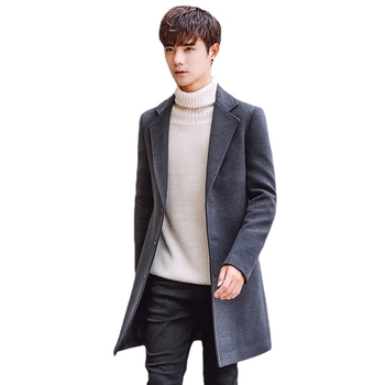 Vilnas mētelis ar poliestera odiju, apkakle lāpība, vienrindu aizdare, vidēja garuma, šaurs siluets