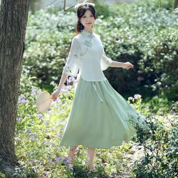 Poliestera tops, poliestera saturs zem 30%, 2023. gada vasara