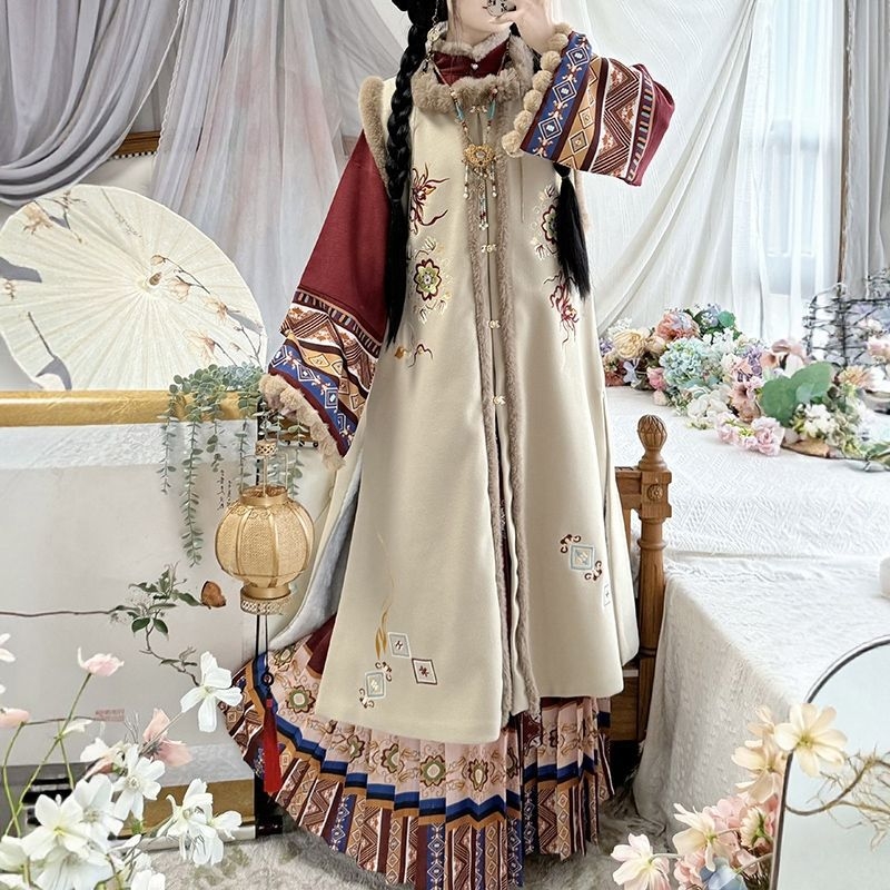 Tradicionāla ķīniešu kleita sievietēm nacionālā stilā – Chenille audums ar Spandex, pūkaina plisētā jaka un etniskais ziemas komplekts