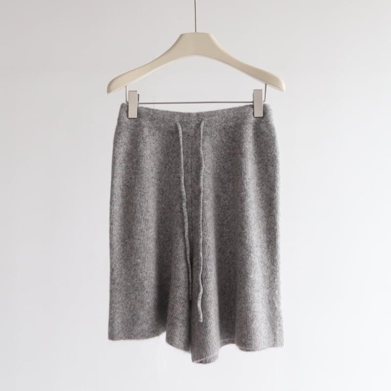 Корейски стил: трикотажни широки панталони с райета и висока талия, вълнен трикотаж, средна дължина