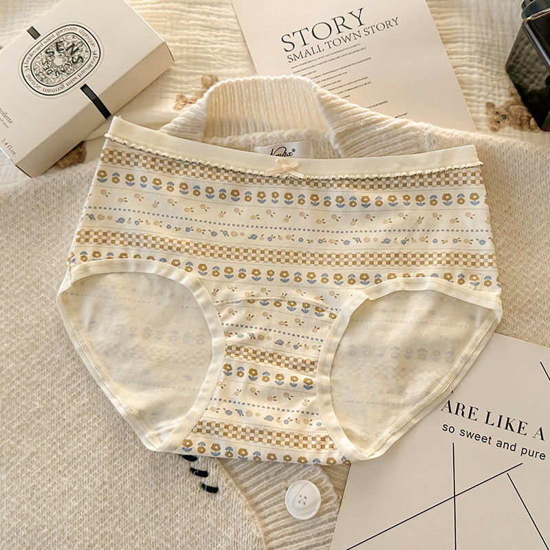 Sieviešu kokvilnas apakšveļa – vidējā jostas vieta, elpojošs adīts audums, garāks starpenes oderes, 100% kokvilnas oderes